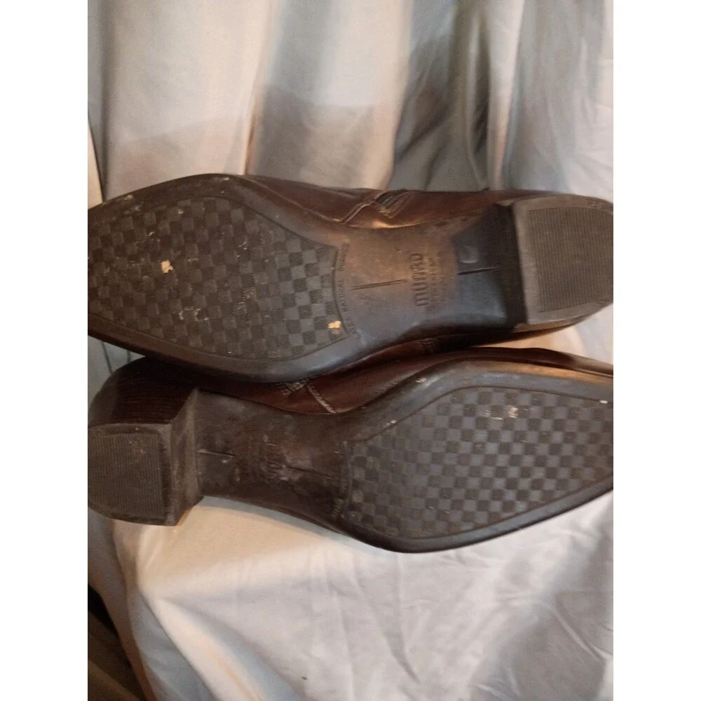 Munro excellent used
